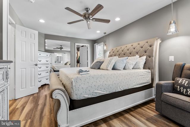 1735 CANAL RUN DR, Point Of Rocks, MD 21777