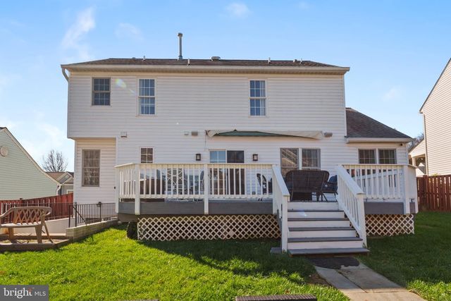 1735 CANAL RUN DR, Point Of Rocks, MD 21777