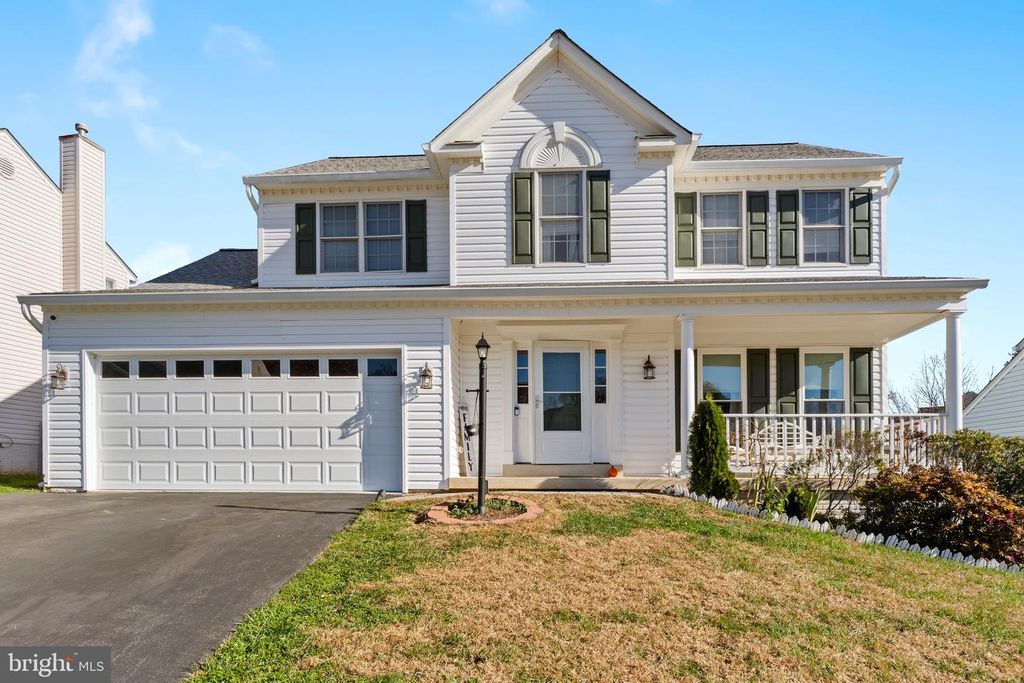 1735 CANAL RUN DR, Point Of Rocks, MD 21777