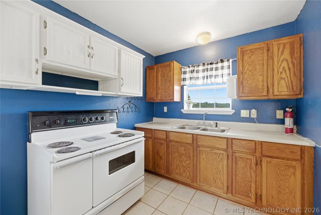 15031 S 4150 Road, Claremore, OK 74017