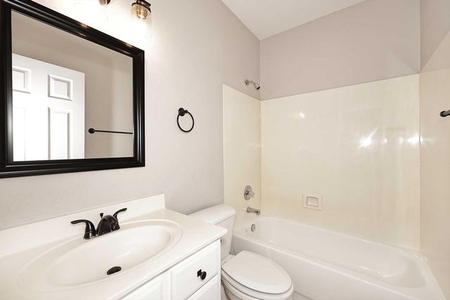 6214 E Virginia Street, Mesa, AZ 85215