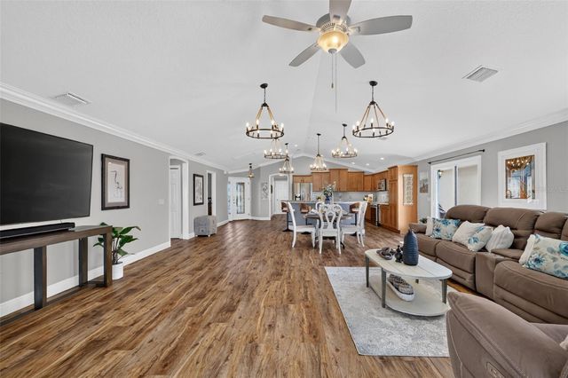562 AVECILLA DRIVE, The Villages, FL 32162