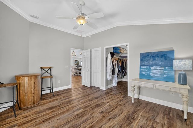 562 AVECILLA DRIVE, The Villages, FL 32162