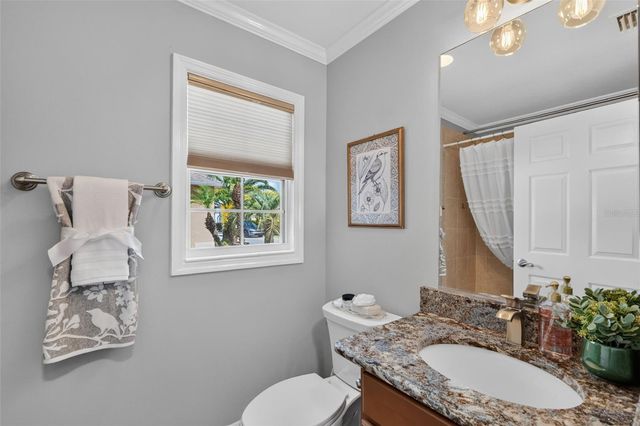 562 AVECILLA DRIVE, The Villages, FL 32162