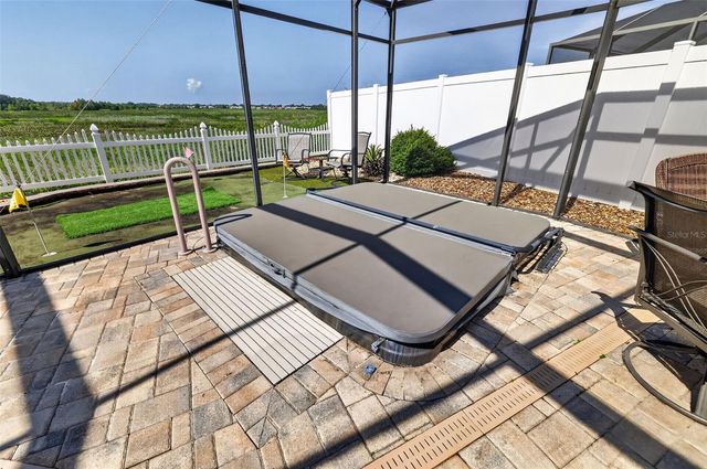 562 AVECILLA DRIVE, The Villages, FL 32162