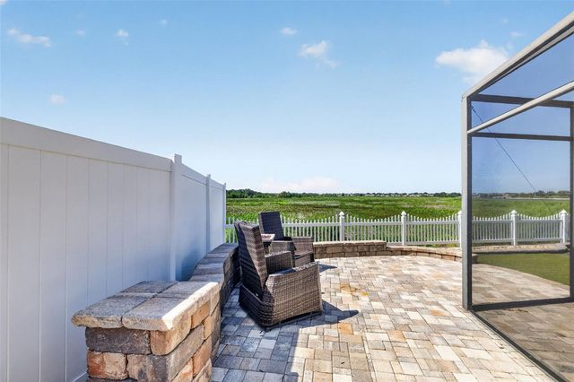562 AVECILLA DRIVE, The Villages, FL 32162