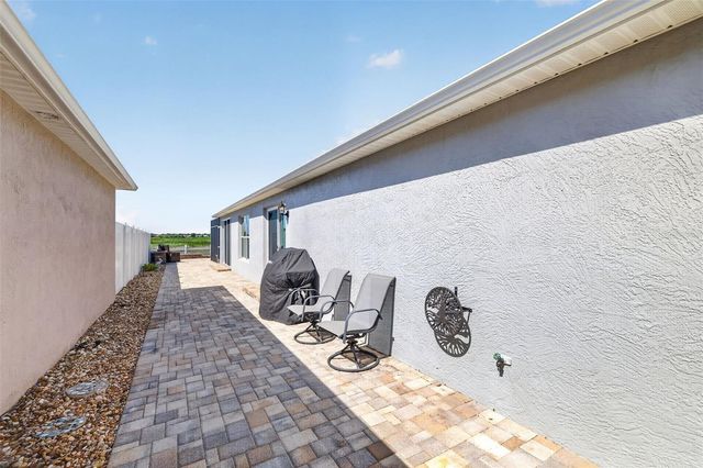 562 AVECILLA DRIVE, The Villages, FL 32162