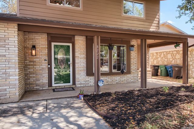 8222 Dawnwood, San Antonio, TX 78250