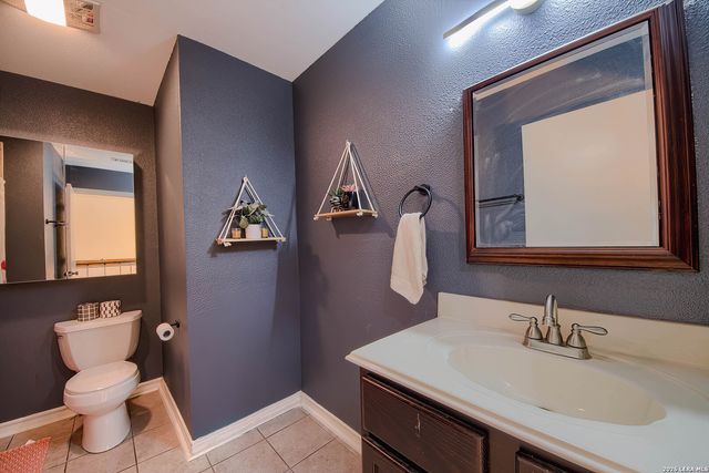 8222 Dawnwood, San Antonio, TX 78250