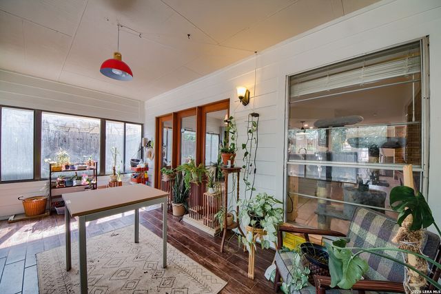 8222 Dawnwood, San Antonio, TX 78250