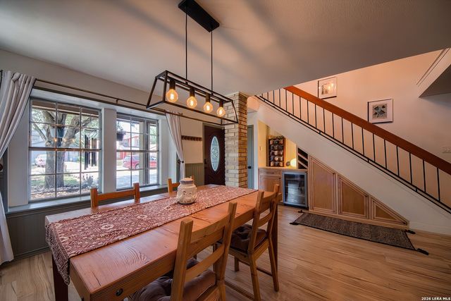 8222 Dawnwood, San Antonio, TX 78250