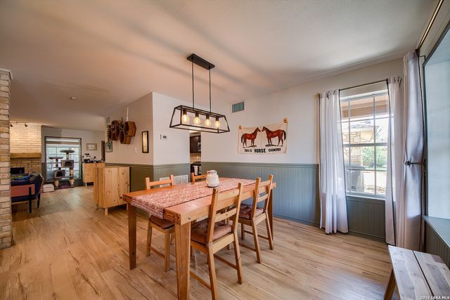 8222 Dawnwood, San Antonio, TX 78250