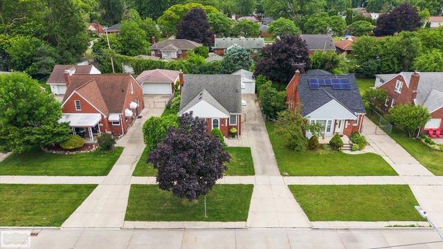 16504 Toepfer Drive, Eastpointe, MI 48021