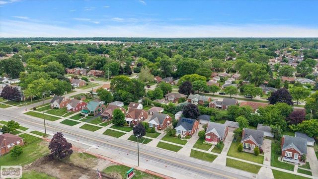 16504 Toepfer Drive, Eastpointe, MI 48021