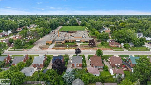 16504 Toepfer Drive, Eastpointe, MI 48021