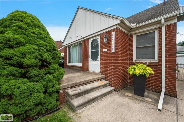 16504 Toepfer Drive, Eastpointe, MI 48021