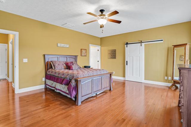 191 Pine Watch CIR, Moneta, VA 24121