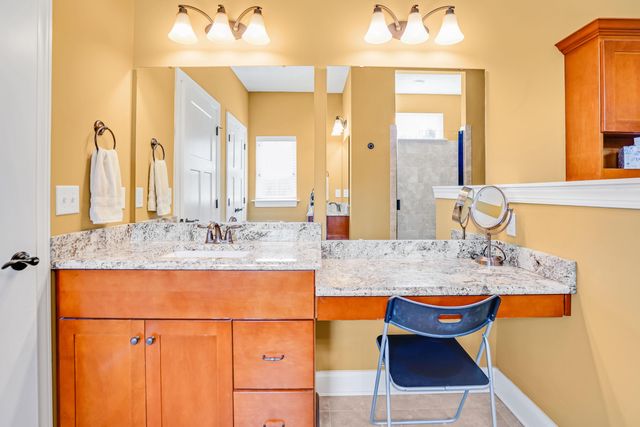 191 Pine Watch CIR, Moneta, VA 24121