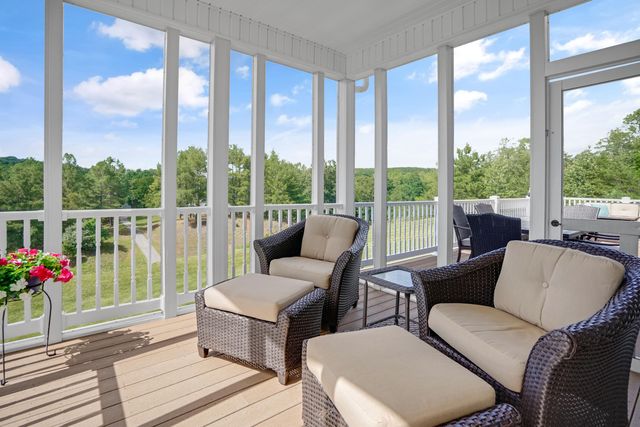 191 Pine Watch CIR, Moneta, VA 24121