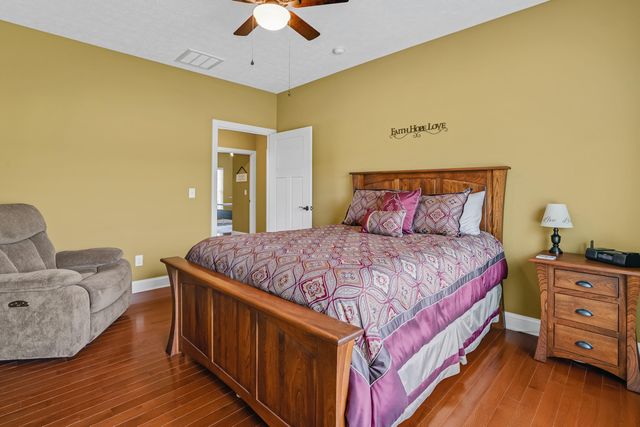 191 Pine Watch CIR, Moneta, VA 24121