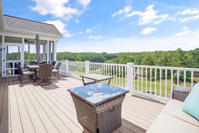 191 Pine Watch CIR, Moneta, VA 24121