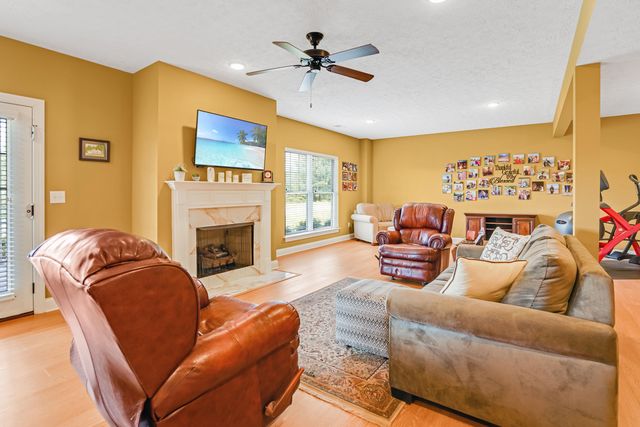 191 Pine Watch CIR, Moneta, VA 24121
