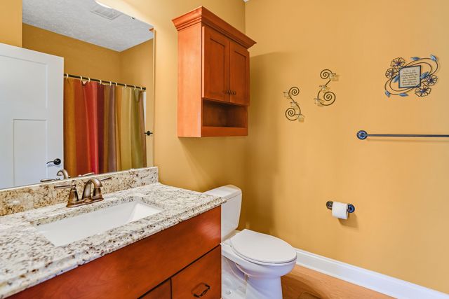 191 Pine Watch CIR, Moneta, VA 24121