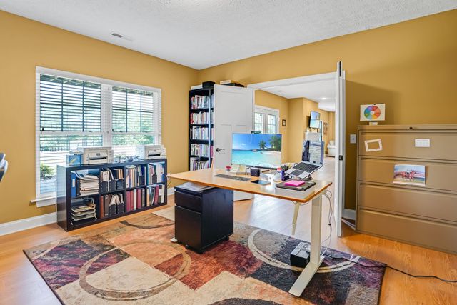 191 Pine Watch CIR, Moneta, VA 24121