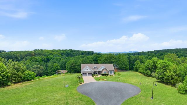191 Pine Watch CIR, Moneta, VA 24121