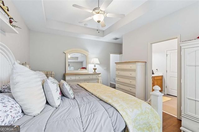 1725 Grand Oaks Drive, Woodstock, GA 30188