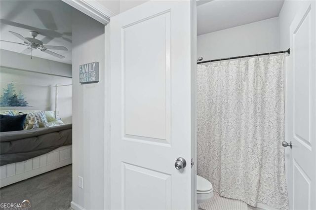 1725 Grand Oaks Drive, Woodstock, GA 30188