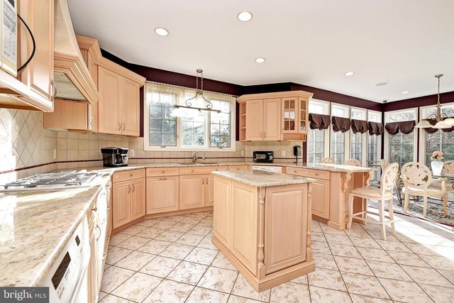 3919 CROSSWICKS HAMILTON SQ RD, Robbinsville, NJ 08691