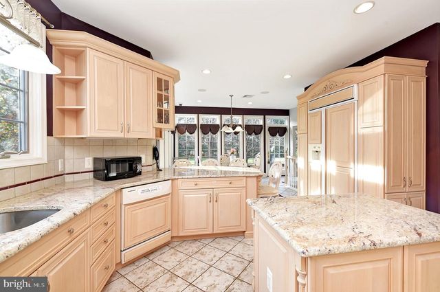 3919 CROSSWICKS HAMILTON SQ RD, Robbinsville, NJ 08691
