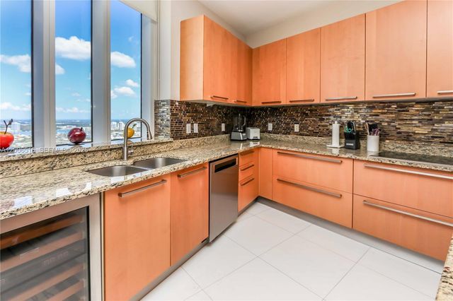 15901 Collins Ave 4106, Sunny Isles Beach, FL 33160