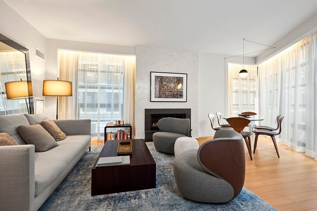 580 Washington St 302, Boston, MA 02111