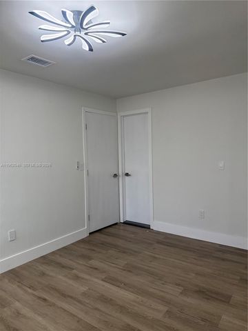 6793 SW 152nd Pl 47-93, Miami, FL 33193