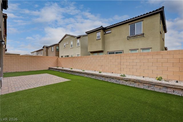 881 Dunkirk River Court, Henderson, NV 89011