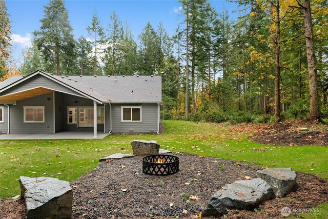 5635 SE Aloha Lane, Port Orchard, WA 98367