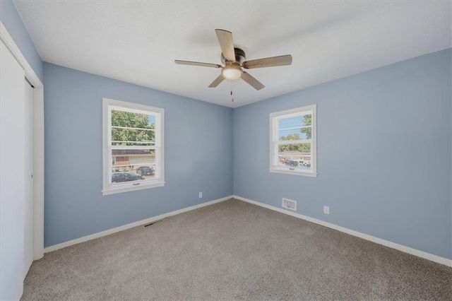 3017 S Hall Road, Independence, MO 64052