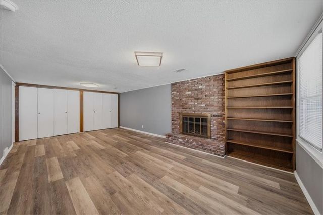 3017 S Hall Road, Independence, MO 64052