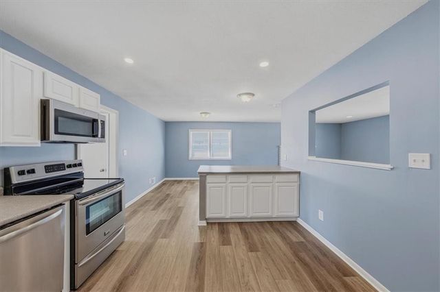 3017 S Hall Road, Independence, MO 64052
