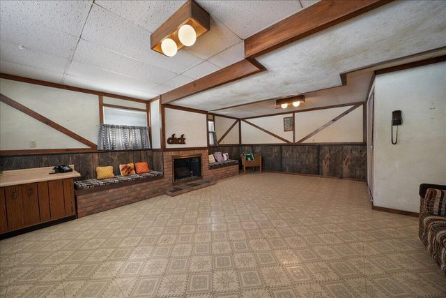 805 W Wilson Street, Hebron, IN 46341