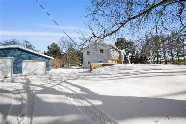 805 W Wilson Street, Hebron, IN 46341