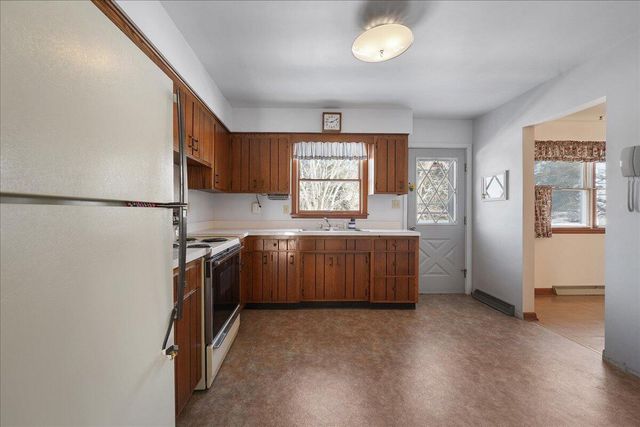 805 W Wilson Street, Hebron, IN 46341