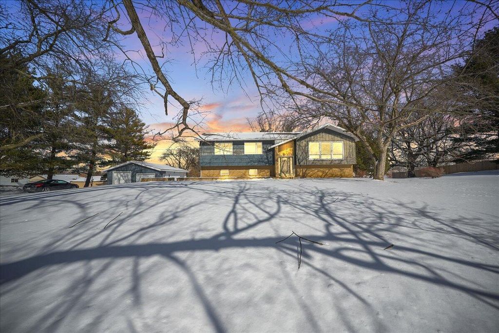 805 W Wilson Street, Hebron, IN 46341