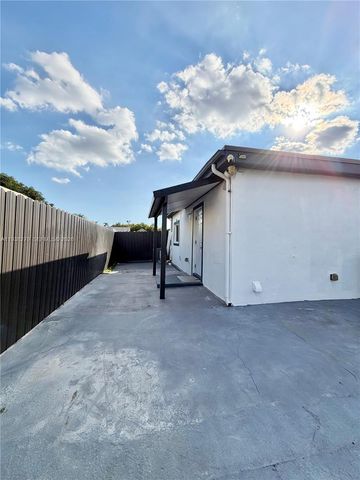 5051 SW 128th Ct 2, Miami, FL 33175