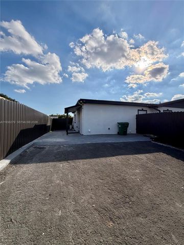 5051 SW 128th Ct 2, Miami, FL 33175