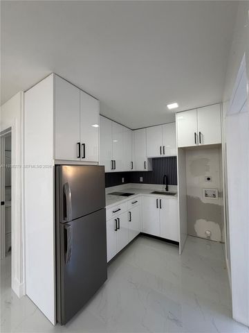 5051 SW 128th Ct 2, Miami, FL 33175