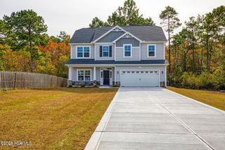 217 Admiral Court, Sneads Ferry, NC 28460