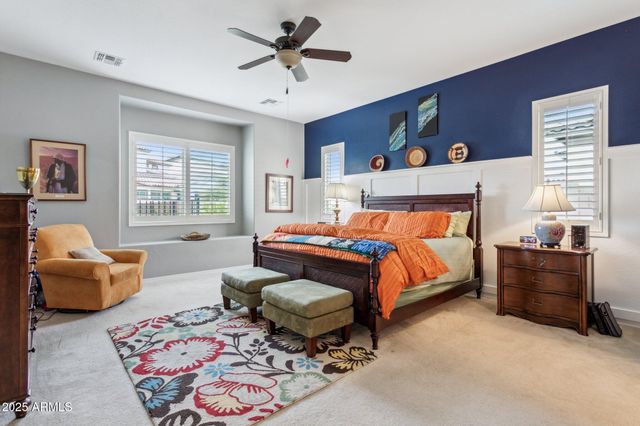 4204 E GRAND CANYON Drive, Chandler, AZ 85249